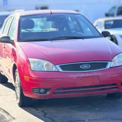 2005 Ford Focus 🔰 94k Miles