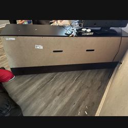 Tv Stand /Entertainment Center 