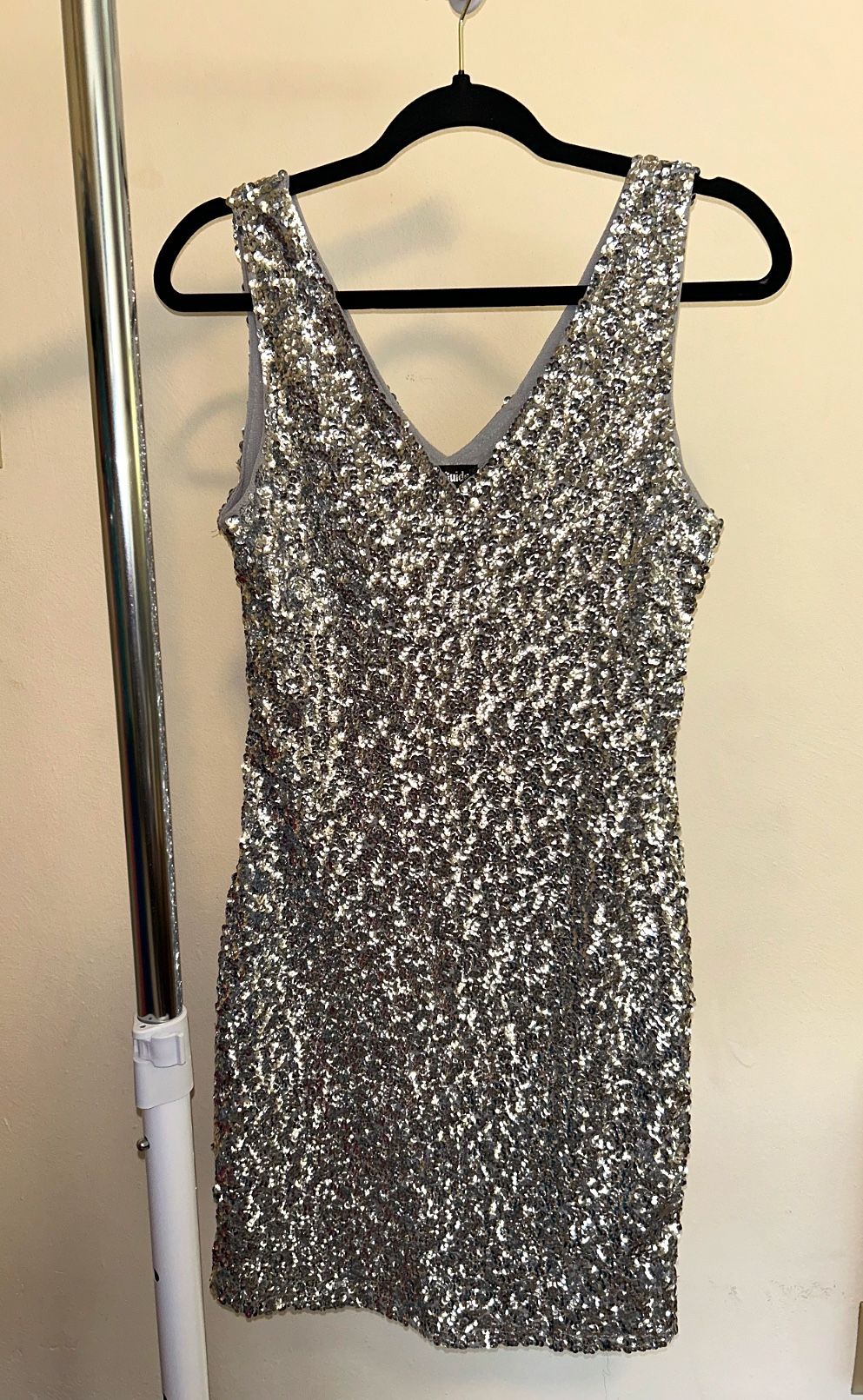 Sequined Silver Mini Evening Bodycon Dress Size M
