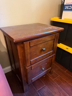 Free Night stand