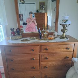 Vaughn Bassett Bedroom Set
