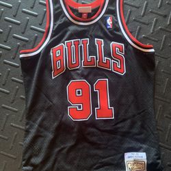 Chicago Bulls Dennis Rodman Basketball Jersey 