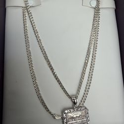 24 inch silver cuban link chain & last supper pendant