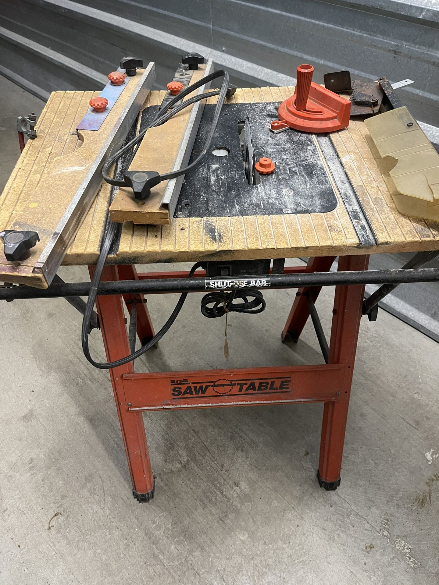 Table Saw Great Condition 