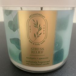 Candle - Bath And Body Works Stress Relief 