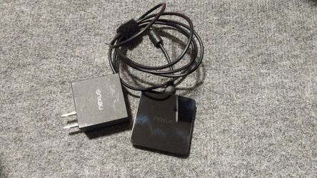 Nexus Wireless Charger Qi Charger With Power Supply And Cable