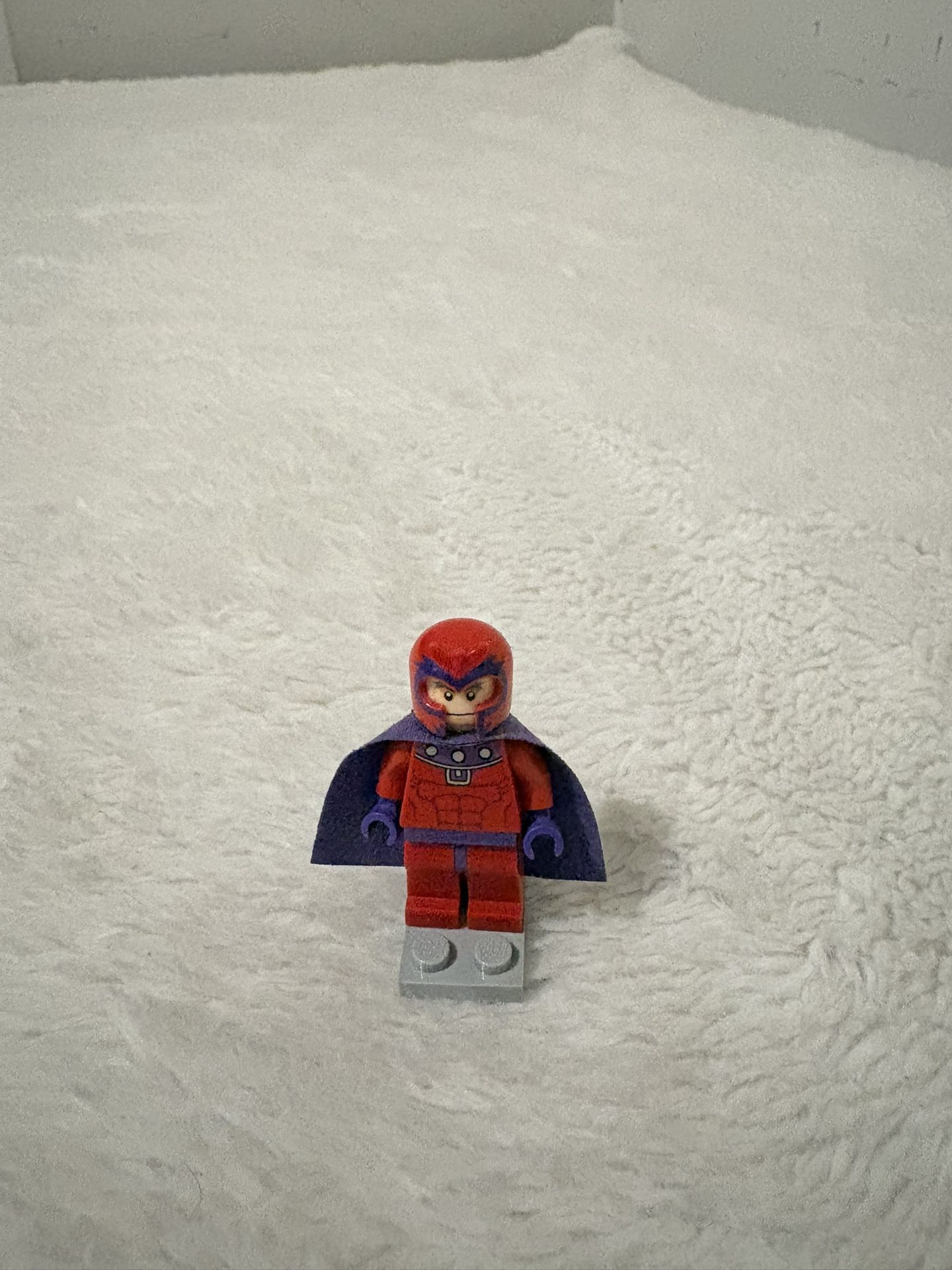 2012 X-Men Magneto Minifigure