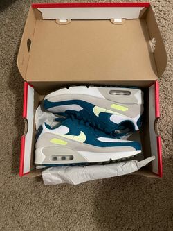Teal and White Nike Air Max (READ DESCRIPTION)