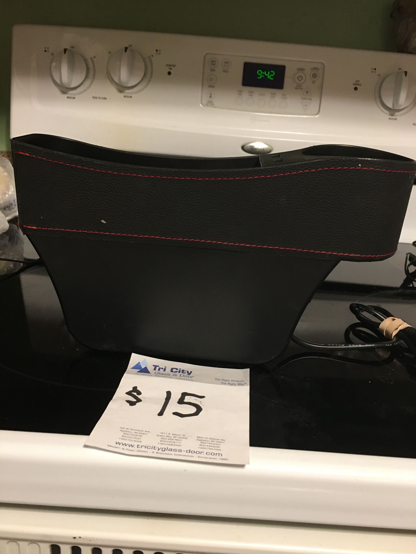 Car Caddy With Pouch And Usb Chargers