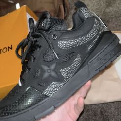 Eu 44 LV Skates Size 10 US