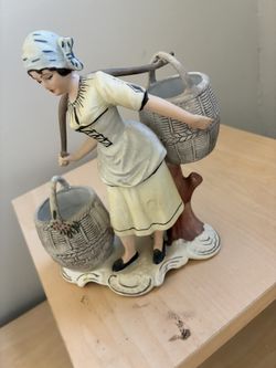 Very Nice And Very Fine Collection Of Porcelain