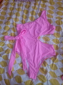 Womens Pink and marbled peach 1 piece swimsuits