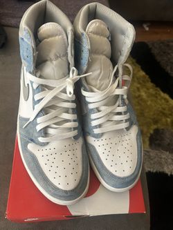 Jordan 1 High Hyper Royal Size 13