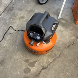 Compresor  Rigid 6 Galones