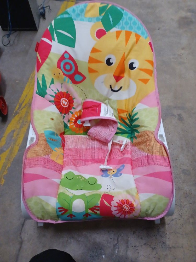 Good Condition Baby Rocker