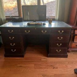 Leopold Stickley Antique Wood Desk 