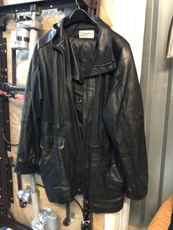 Men’s leather heavy coat