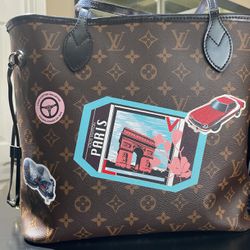 Louis Vuitton World Tour Never full With Box and Dust bag for Sale in  Hayward, CA - OfferUp