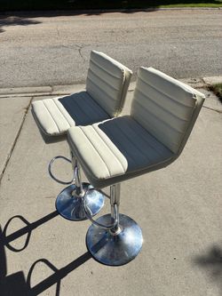 Bar stool - Great Quality - 1 For $50 - WHITE