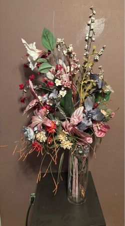 Tall artificial flowers w/vase