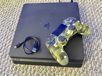 PS4 Slim
