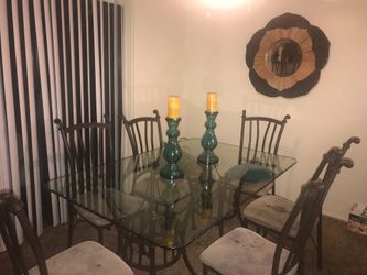Dinning table