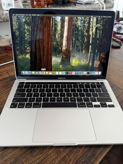 Apple MacBook Pro 13" M1 (2020) 8GB/256GB Silver - Only 163 Battery Cycles - Like New