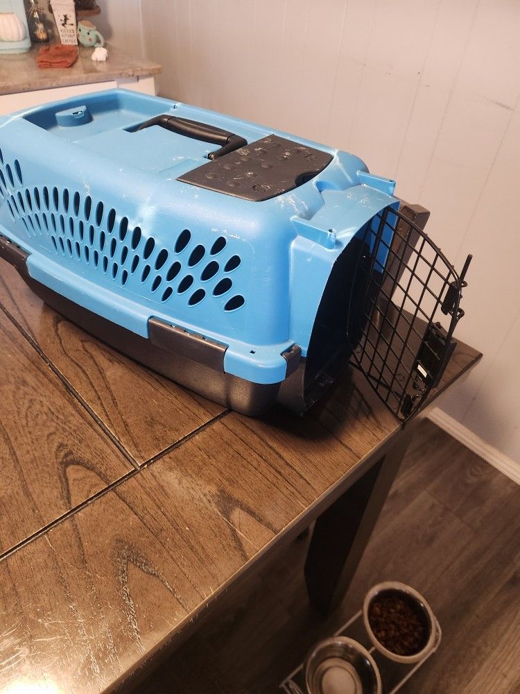 Pet Carrier For Small Cats And Dogs