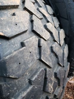 Firestone Designation M/T 305/55/20