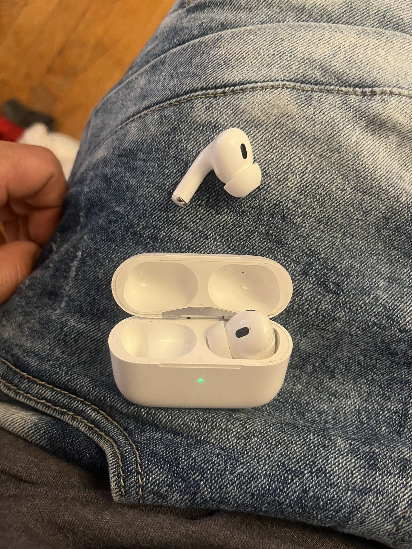 Air Pods 2 Generation