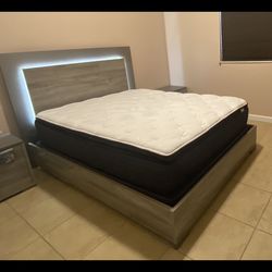 Platform bed with Lite headboard, and mattress