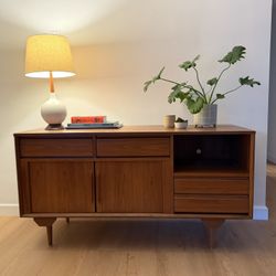 Mid Century Teak Credenza / Record Console / Media Console