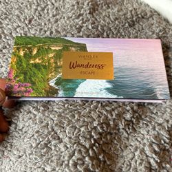 Makeup: Wander Beauty