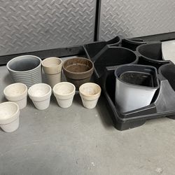 Ceramic and nursery pots, good condition. Pet and smoke free home. Pick up oviedo. 