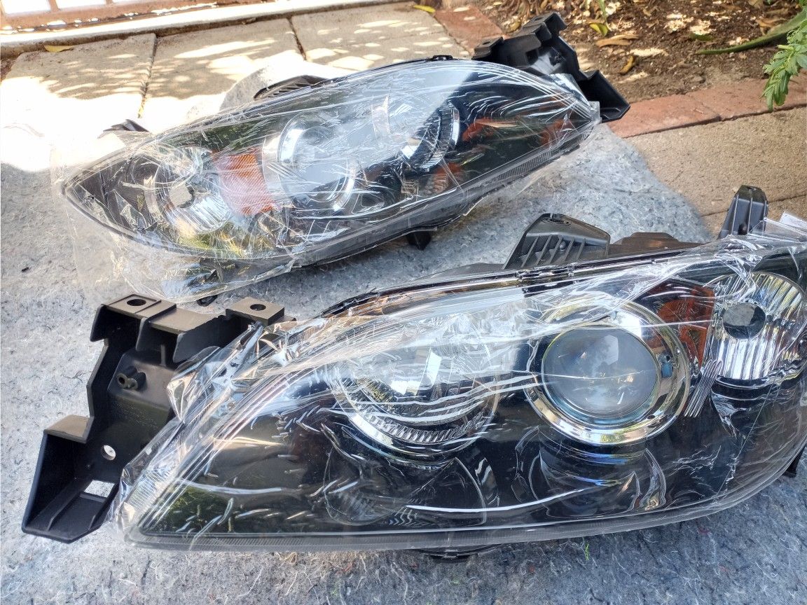 Mazda 3 Assembly  Headlights