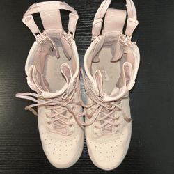 Nike Air Force 1 SF Mid Particle Beige Women's Size 6.5. Code AA3966-201 VF