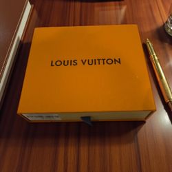 Louis Vuitton Multiple Wallet – Black Epi Leather