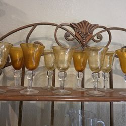 9 Glasses For Cocktail Wine Or Something To Drink 