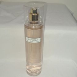 Lovely Fragrance Spray   - 8 Fl Oz