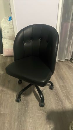 OFFICE / vanity chair