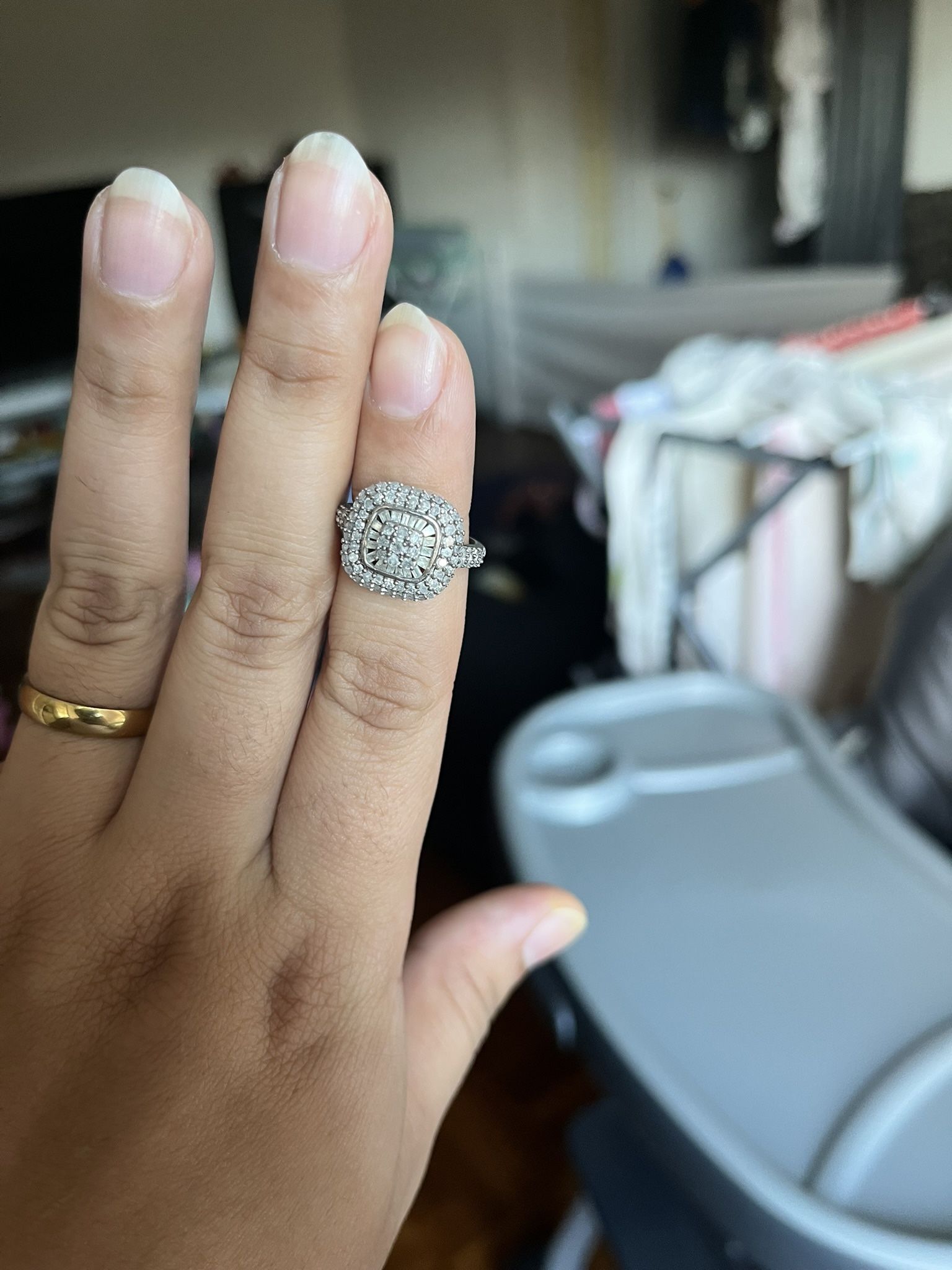 White 1 Carat Diamond Ring