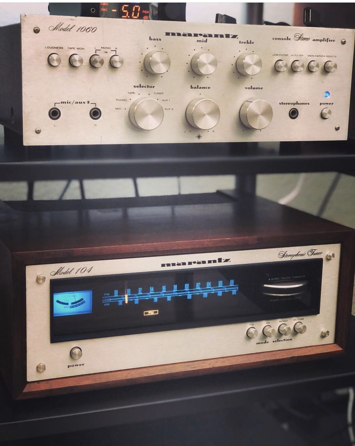 Marantz 1060 Receiver & Model 104 Tuner