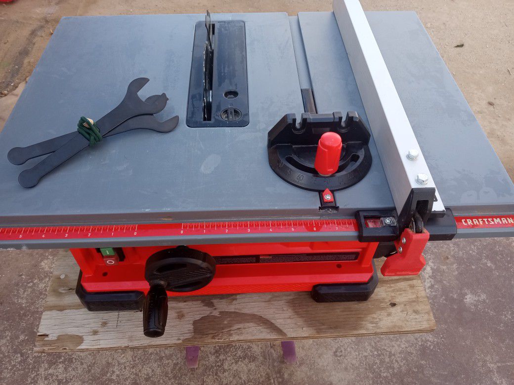 $75 CRAFTSMAN 8 1/4 INCH TABLE SAW LIKE NEW
