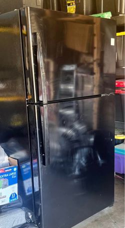 Used GE Black refrigerator