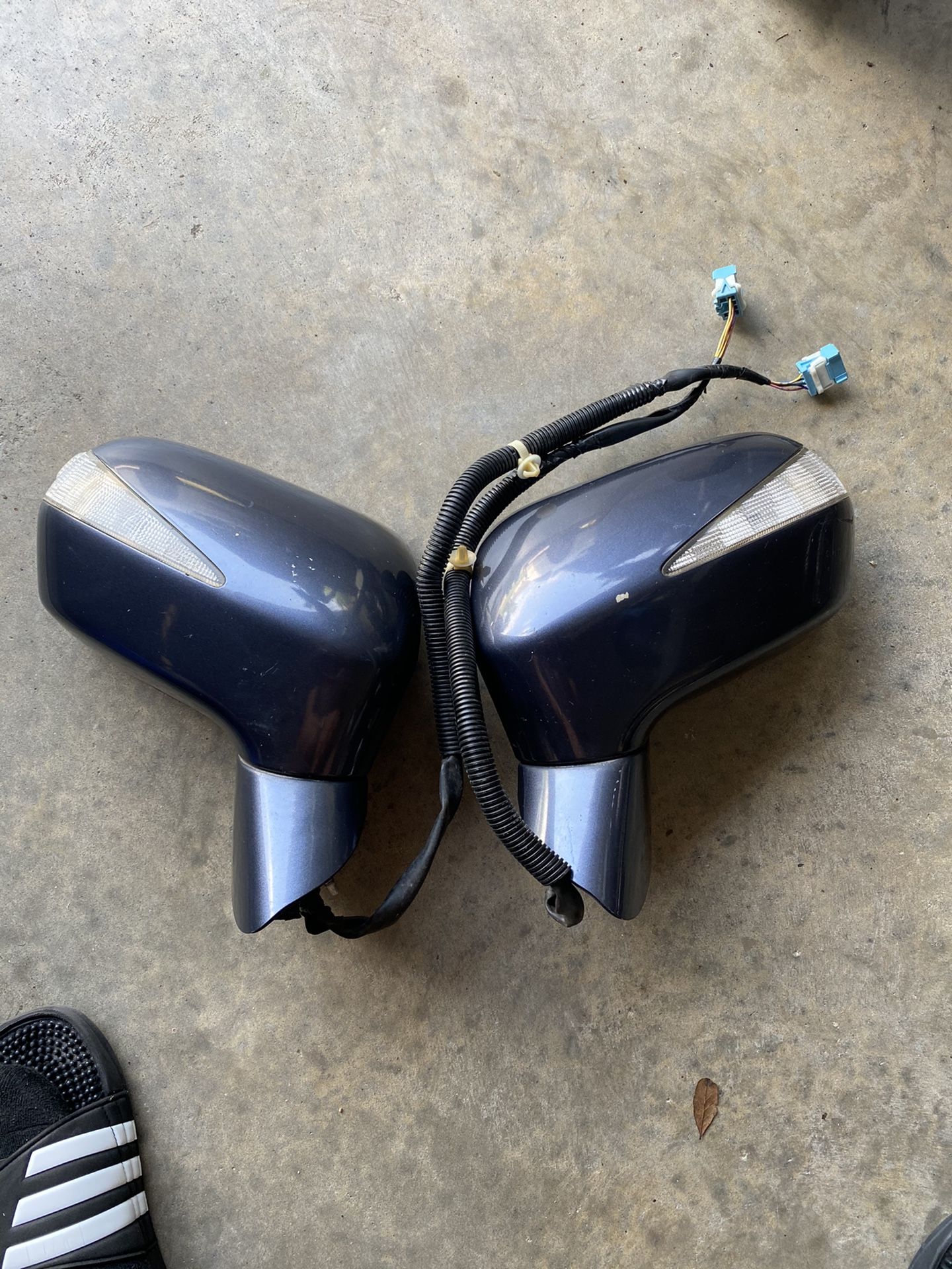 06-11 Honda Civic hybrid Mirrors
