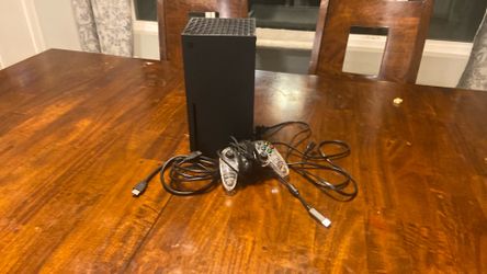 Xbox Series X and Controller