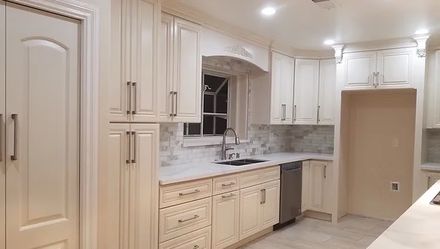 Antique White Shaker cabinet