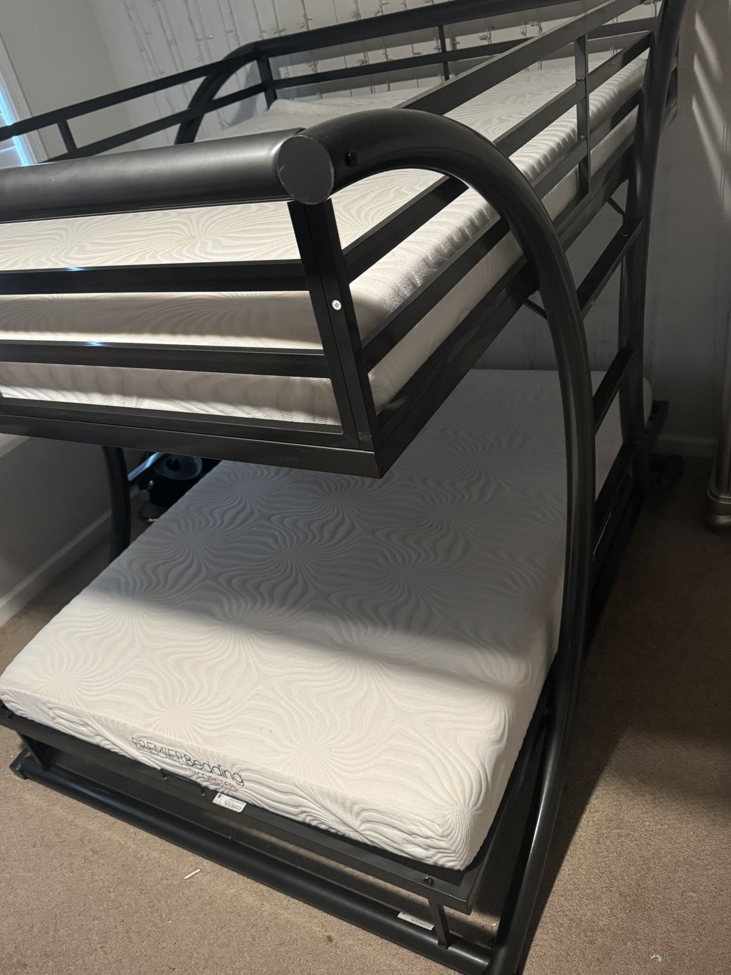 Full Over Full Bunk Beds With Mattresses