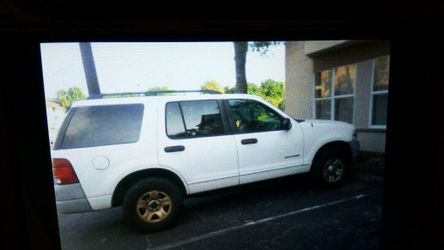 Ford explorer