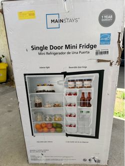 Mainstays 3.3 Cu ft Compact Single Door Refrigerator, Black, Small Mini Fridge, Ideal for Dorm, Office & Apartment